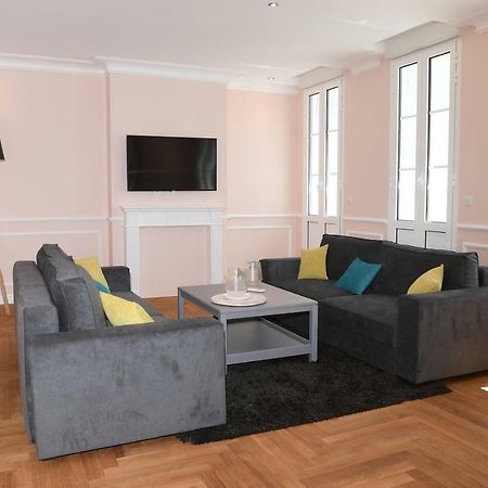 Libourne Hyper Centre A Deux Pas De Saint Emilion Apartment Bagian luar foto